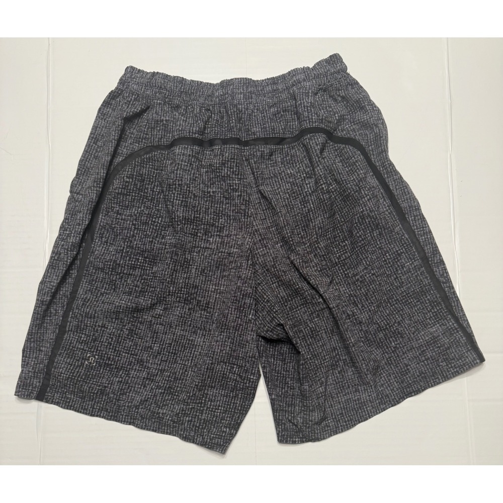 Lululemon Mens‎ Grey Grid Textured Athletic Training Running Shorts Size M - Picture 2 of 8
